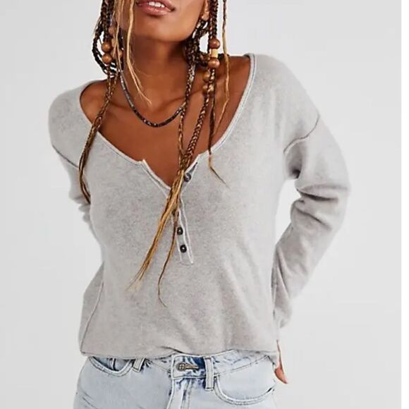 Free People Nimbus Cashmere Henley Sweater
Size large 
grey - Picture 1 of 9